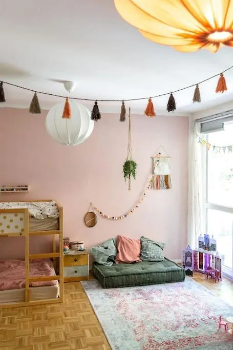 Apartamento Wohnung Am See & Wald, Mit Garten Und Familienbett Berlín